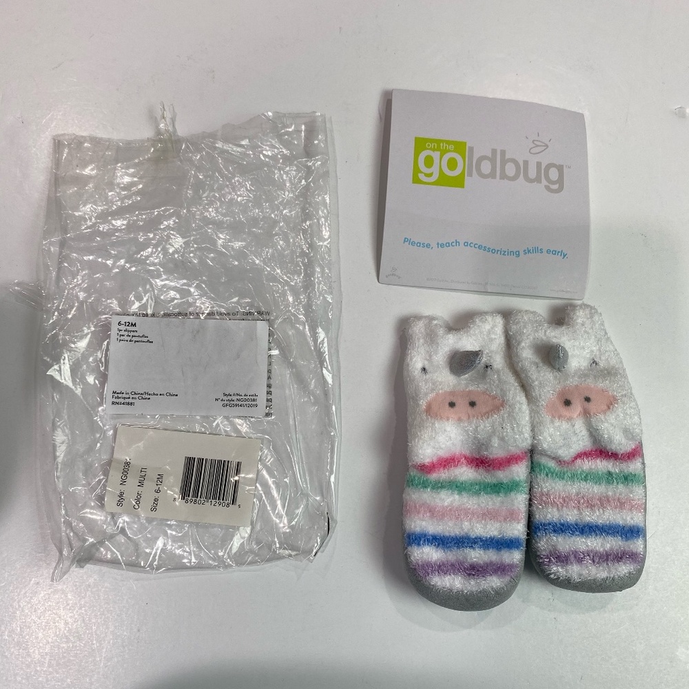 💲Goldbug baby socks / slippers in size 6-12 month